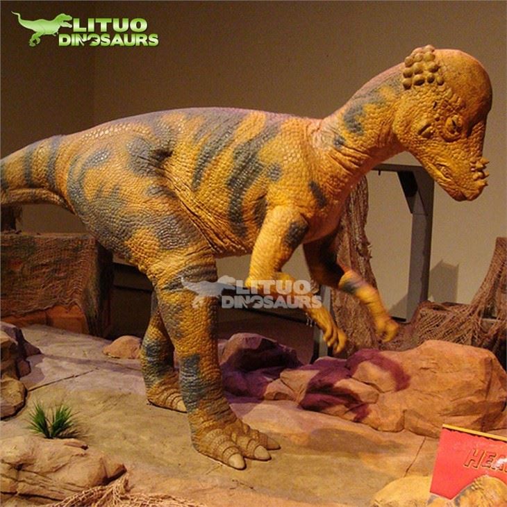2animatronic pachycephalosaurus